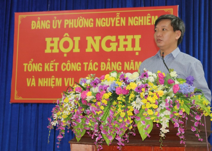 Phường Nguyễn Nghiêm tổ chức Lễ trao Huy hiệu Đảng và tổng kết công tác Đảng năm 2021
