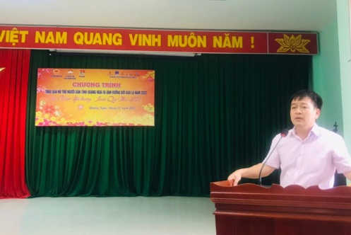 Công ty Điều hành dầu khí Phú Quốc trao 100 suất quà tết cho người nghèo tại xã Phổ Thuận và phường Phổ Văn