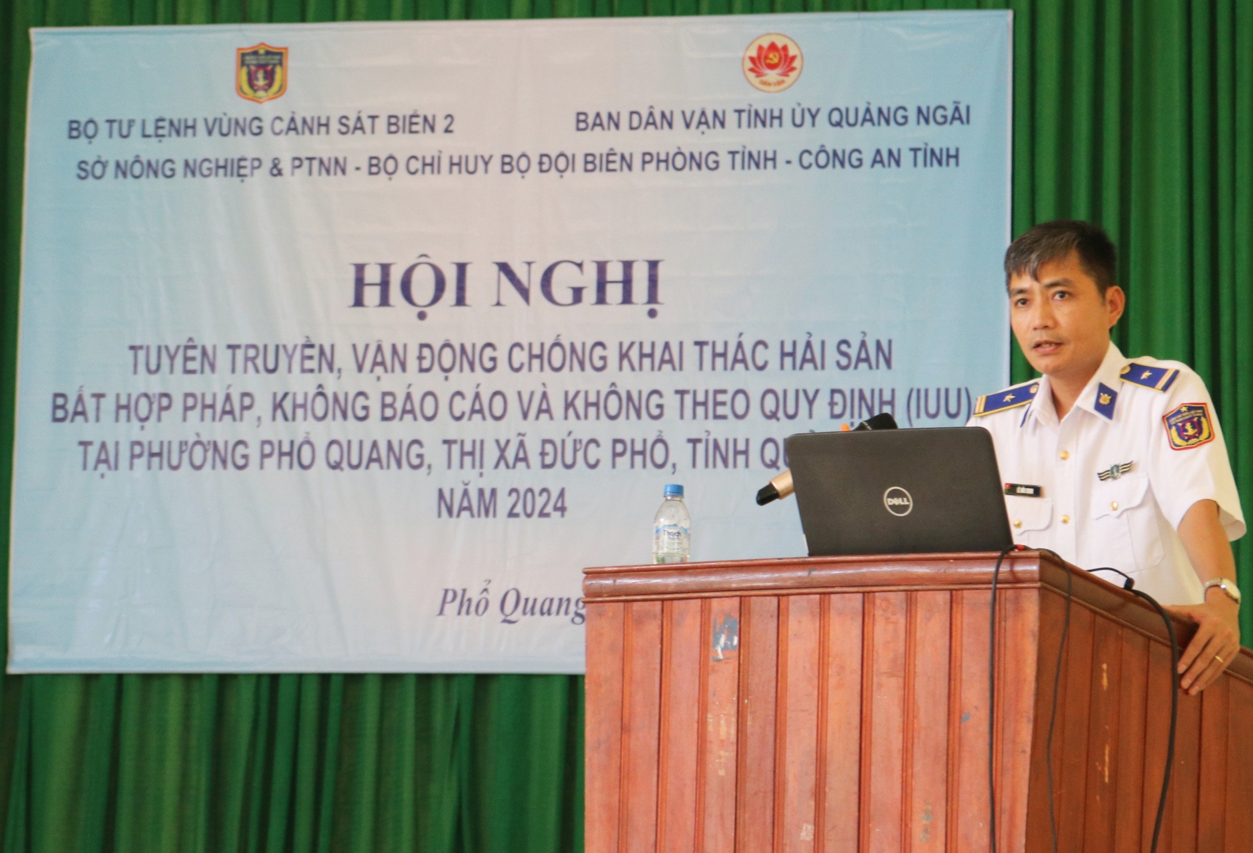 Tuyên truyền chống khai thác IUU cho ngư dân phường Phổ Quang