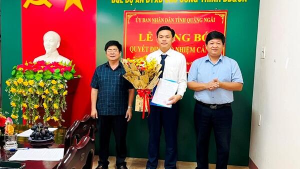 Công bố Quyết định bổ nhiệm Phó Giám đốc Ban Quản lý dự án ĐTXD các công trình dân dụng và công nghiệp tỉnh