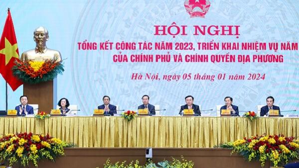 Tổng kết công tác năm 2023, triển khai nhiệm vụ năm 2024 của Chính phủ và chính quyền địa phương