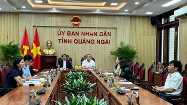 Hội nghị sơ kết Chương trình “Sóng và máy tính cho em”