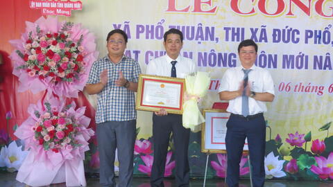 Phổ Thuận đón nhận bằng công nhận xã đạt chuẩn nông thôn mới nâng cao