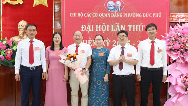 CHI BỘ CÁC CƠ QUAN ĐẢNG PHƯỜNG ĐỨC PHỔ  TỔ CHỨC ĐẠI HỘI LẦN THỨ I, NHIỆM KỲ 2025-2030