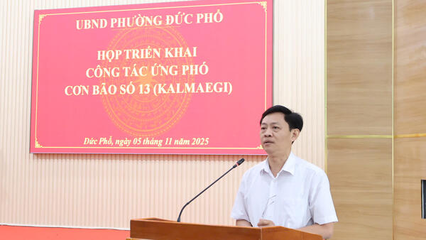 PHƯỜNG ĐỨC PHỔ TỔ CHỨC HỌP TRIỂN KHAI CÔNG TÁC ỨNG PHÓ CƠN BÃO SỐ 13 (KALMAEGI)