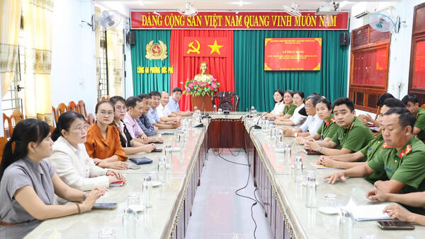 PHƯỜNG ĐỨC PHỔ THAM DỰ PHÁT ĐỘNG CUỘC THI TRỰC TUYẾN “TÌM HIỂU PHÁP LUẬT VỀ PHÒNG, CHỐNG MA TÚY”