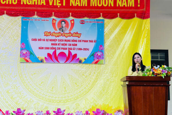 Bảo tàng Xô viết Nghệ Tĩnh, tỉnh Nghệ An tổ chức nói chuyện truyền thống về cuộc đời và sự nghiệp cách mạng của đồng chí Phan Thái Ất, nguyên Bí thư Tỉnh ủy Quảng Ngãi
